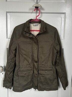 LL Bean Women’s Sherpa lined jacket